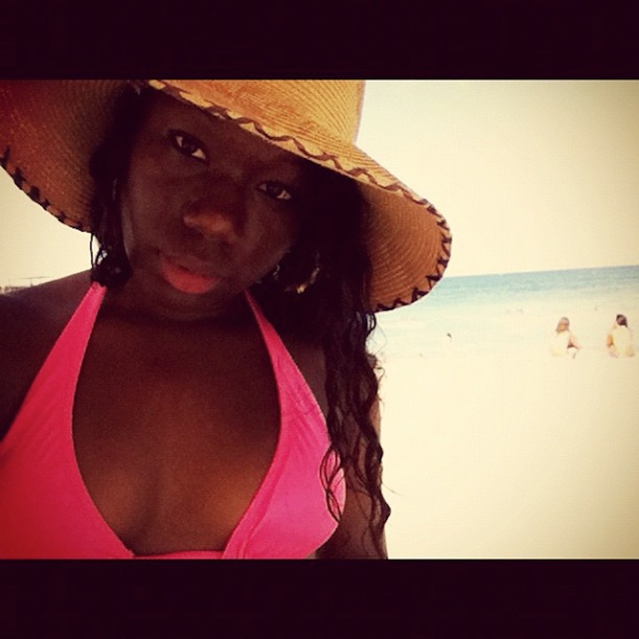 Malinda Knowles at beach in Florida